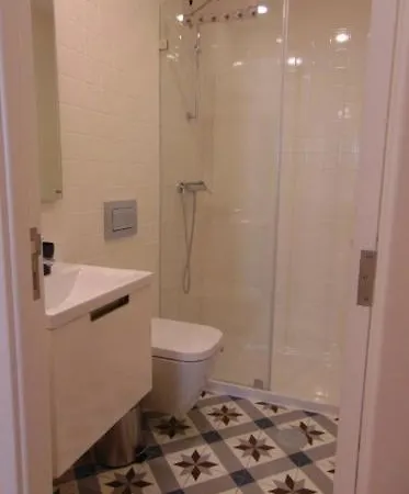 Lovely With Cute Terrace In Centre Apartment Porto